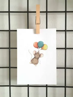 Anillustration Ansichtkaart Muisje hangt aan ballonnen