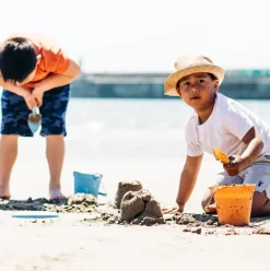 Bigjigs Emmer Eggshell Green Activity Bucket