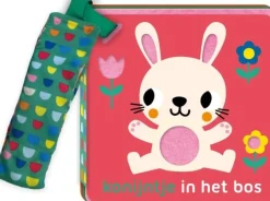 Buggyboekje konijntje in het bos