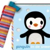 Buggyboekje pinguïn in de sneeuw