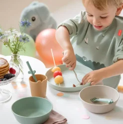 Done by Deer Kinderkom Raffi Sand