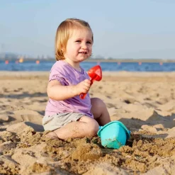 Hape Strandspeelset Baby Emmer en Schepje