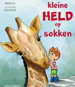 Kleine held op sokken