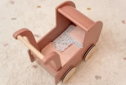Little Dutch Poppenwagen FSC incl. textiel
