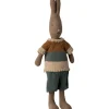 Maileg Knuffel Rabbit Size 2 Bruin met Shirt en Short 29cm