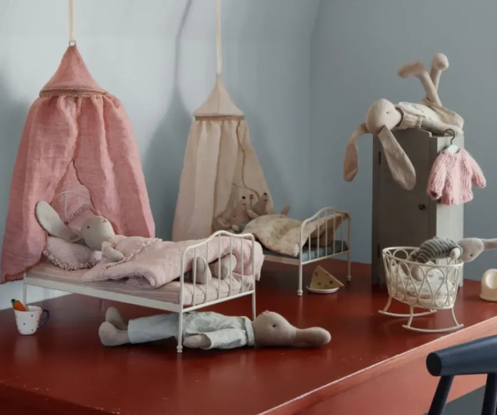 Maileg Miniatuur Bedhemel Roze