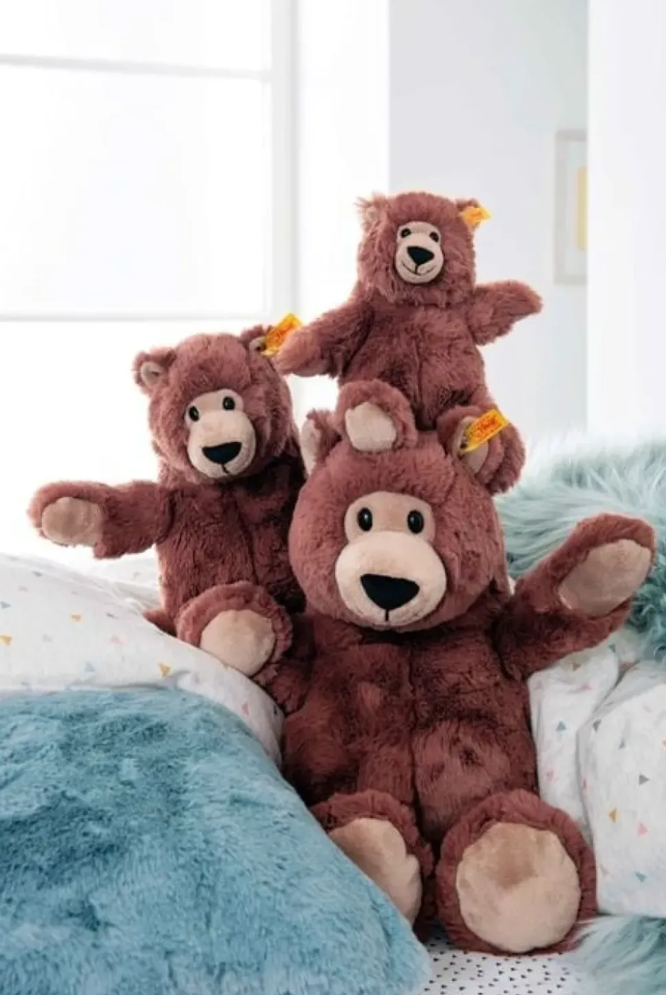 Steiff Knuffel Beer Soft Cuddly Friends Bella 30 cm