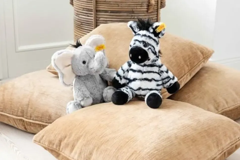 Steiff Knuffel Olifant Soft Cuddly Friends Ella 30 cm